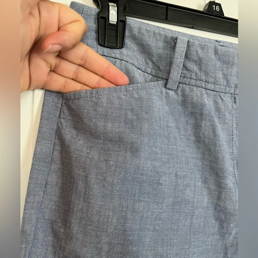 Talbots ‘Perfect Short’ 10.5 Inch Chambray Bermuda Shorts 100% Cotton Women Sz 2